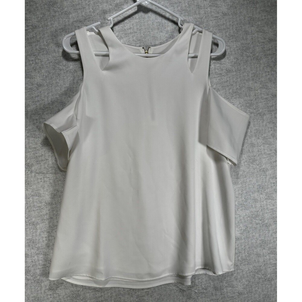 COOPER & ELLA White Cold Shoulder Blouse Exposed Zipper Back Women’s size Large